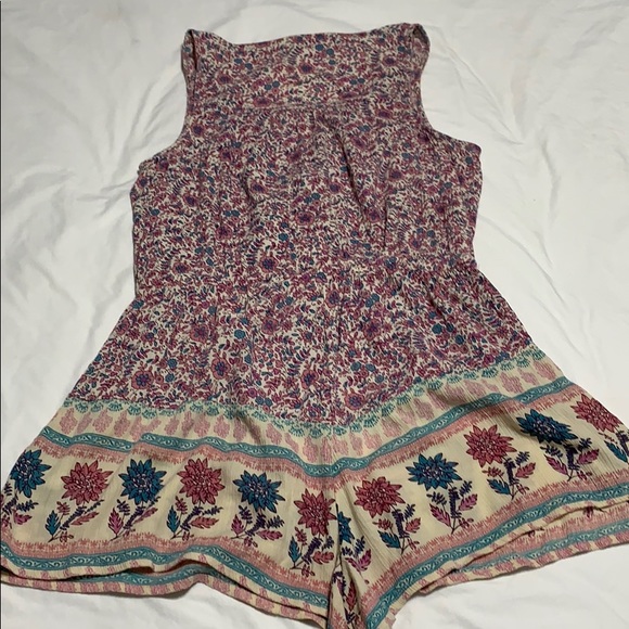 America Eagle boho pink and tan hues Romper - Picture 5 of 8